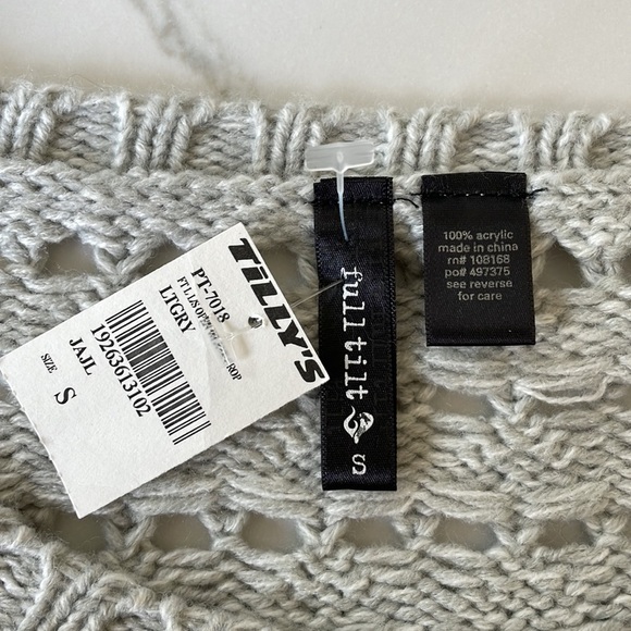 NWT FULL TILT sweater size S grey crochet longsleeve crewneck knit - Picture 4 of 6